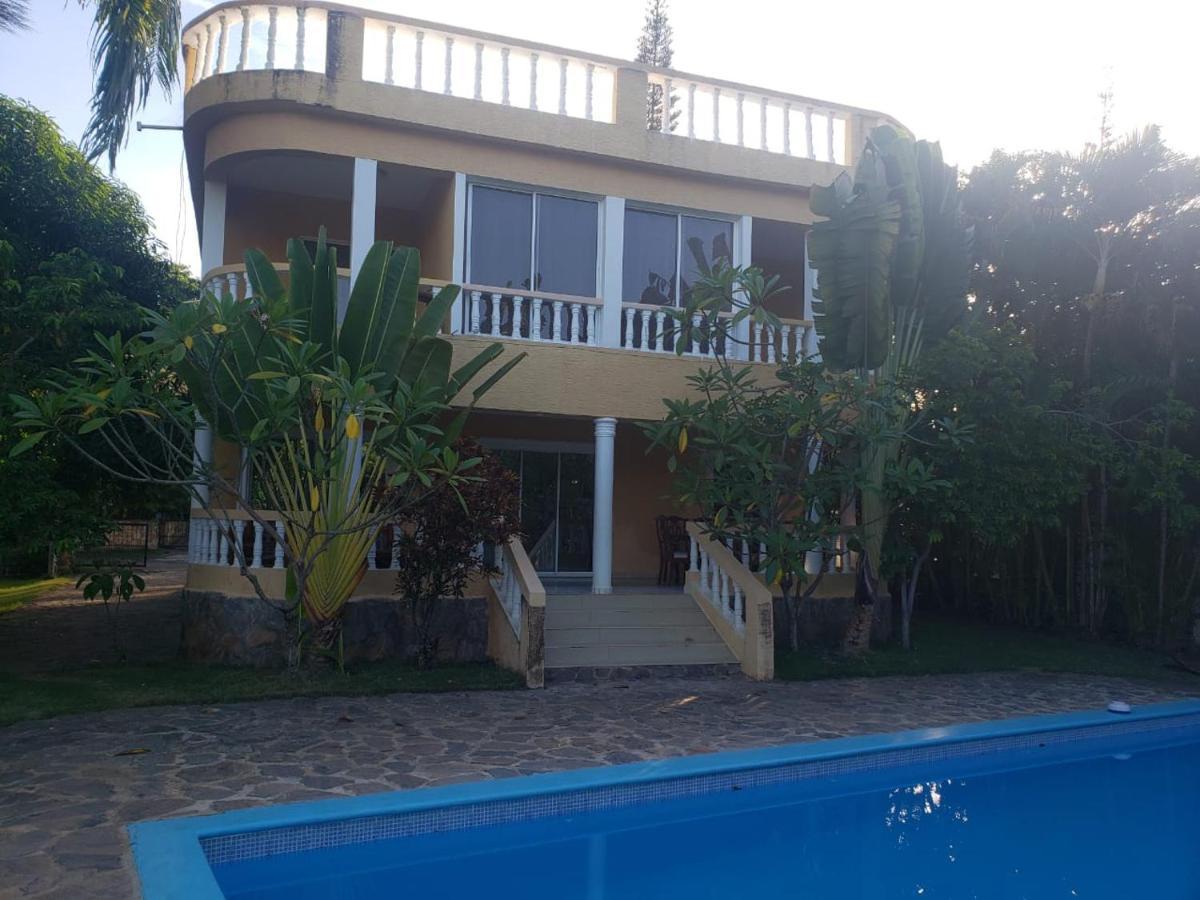 Sosúa 4 Bedroom Villa, Security, Private Pool, Ocean View מראה חיצוני תמונה