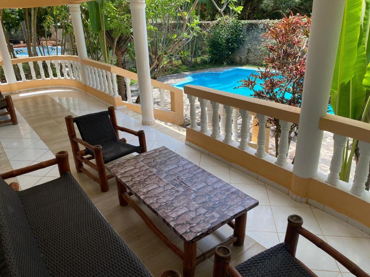Sosúa 4 Bedroom Villa, Security, Private Pool, Ocean View מראה חיצוני תמונה